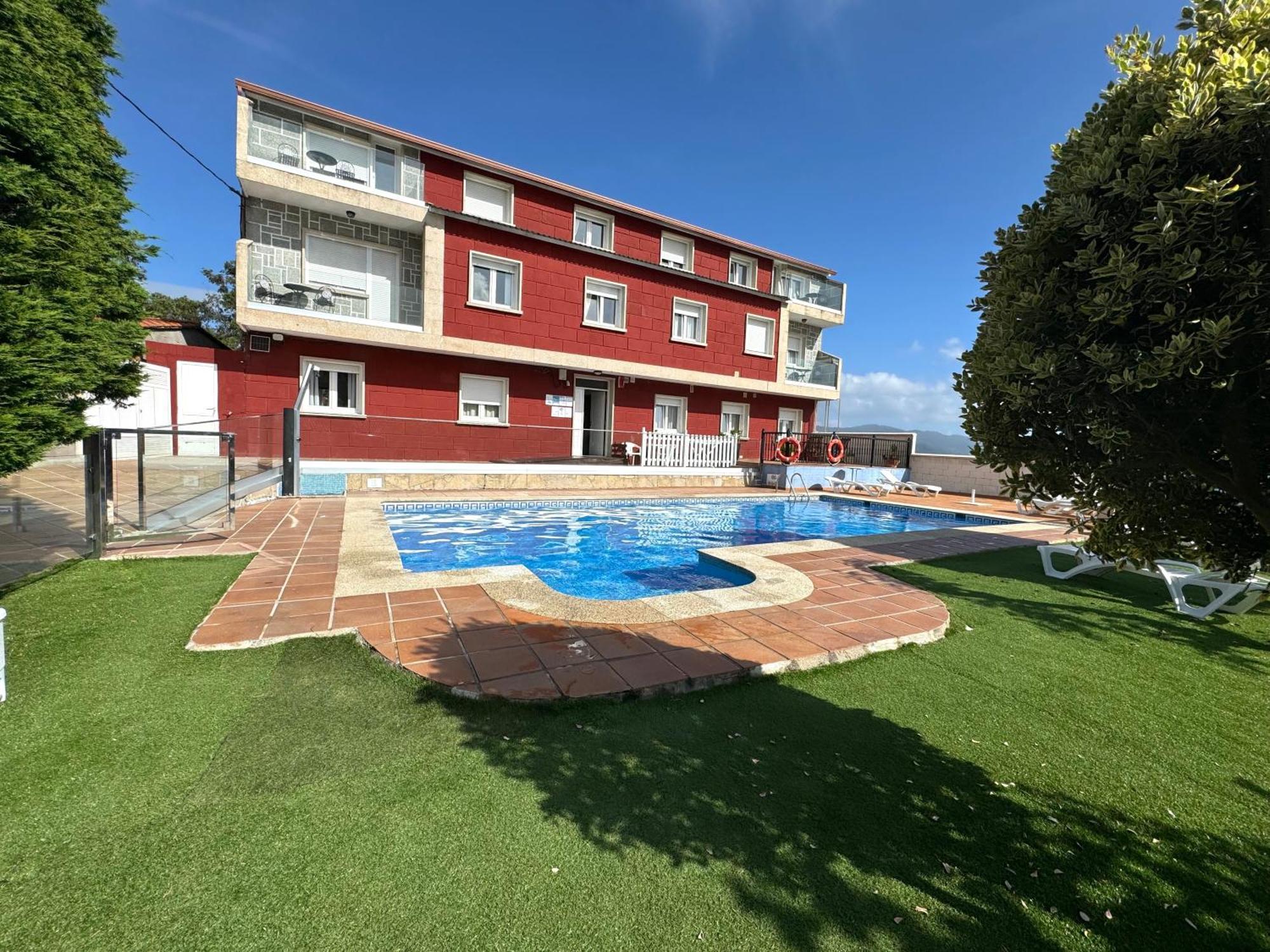 Apartamentos Sinas Playa Рашо Экстерьер фото